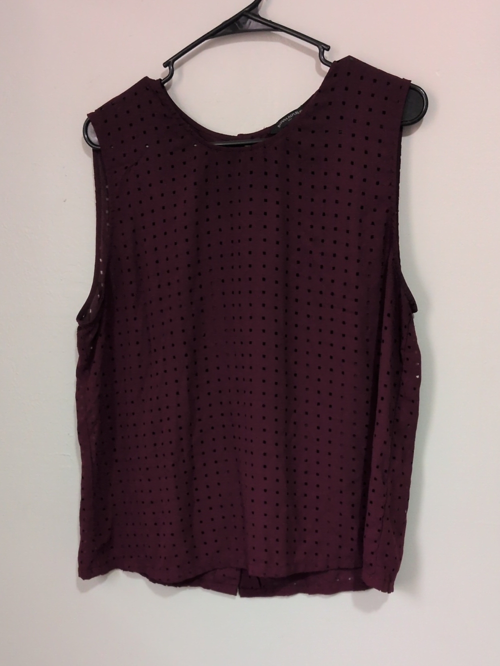 Banana Republic Wine Eyelet Sleeveless Tank